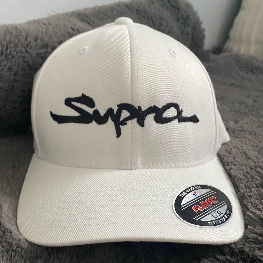 Men’s Embroidered Supra Hat